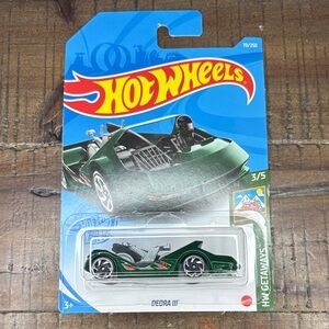 Mattel Hot Wheels Deora III Green Convertible Car Bundle 2/$15
